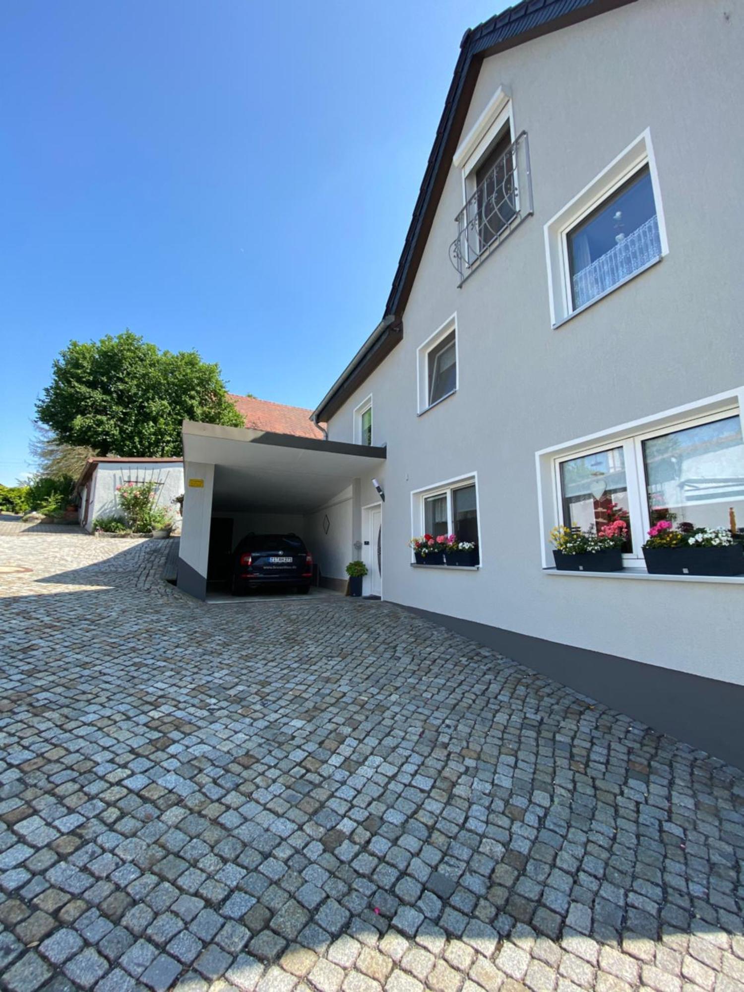 Ferienhaus Zittau Oberlausitz & Ferienwohnung Am Hamann Berg 外观 照片