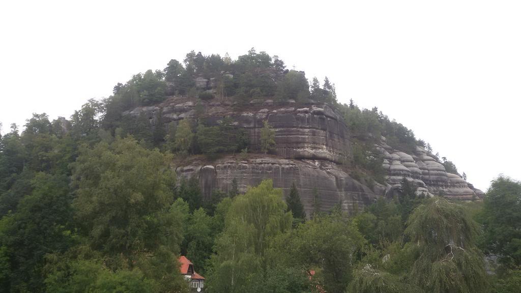 Ferienhaus Zittau Oberlausitz & Ferienwohnung Am Hamann Berg 外观 照片